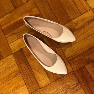 Summit by White Mountain nude flats